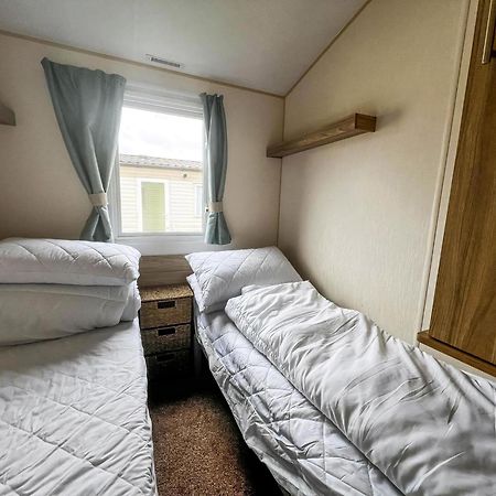 Lovely 6 Berth Caravan For Hire At Barmston Beach Holiday Park Ref 62062Hc Lund ภายนอก รูปภาพ