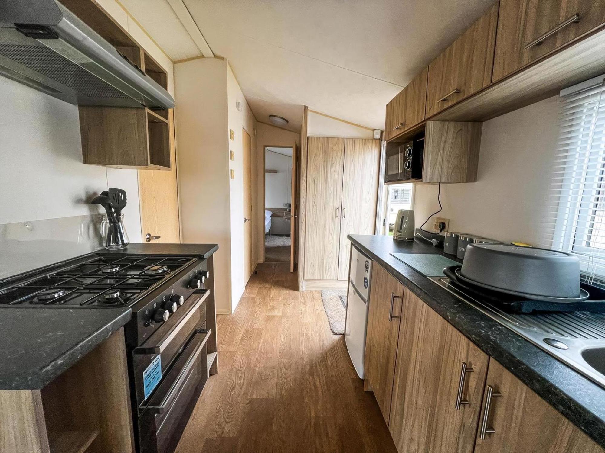Lovely 6 Berth Caravan For Hire At Barmston Beach Holiday Park Ref 62062Hc Lund ภายนอก รูปภาพ